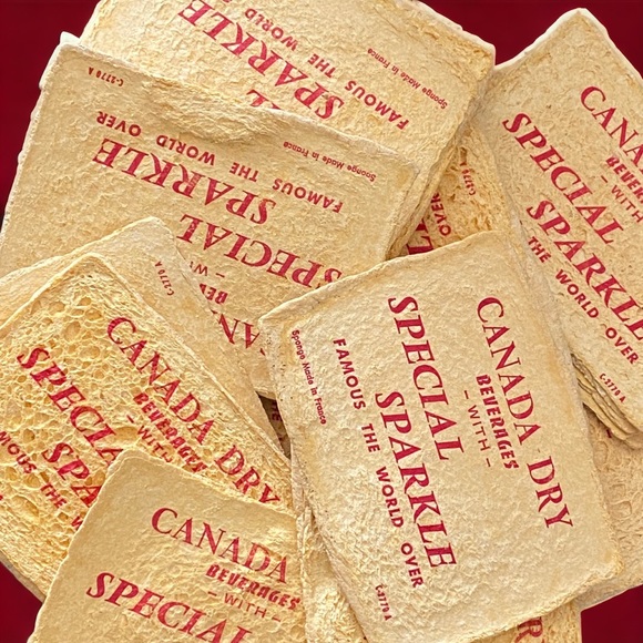 FREE WITH PURCHASE! NWOT Compressed Sponges | Kitchen, Bar, AirBB, B&B - Picture 3 of 4